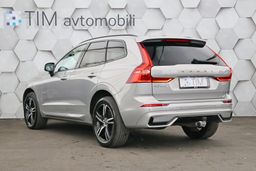 Zunanja slika - Volvo XC60 - B4D AWD Geartronic R-Design DARK Plus 197KM - 4 - Predogledna slika
