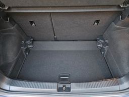 Notranja slika - VW T-Cross - 1,0 TSI BMT Style - 13 - Predogledna slika