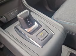 Zunanja slika - Renault Captur - E-Tech 160 evolution + paket KLIMA. NAVI in PARK - 17 - Predogledna slika