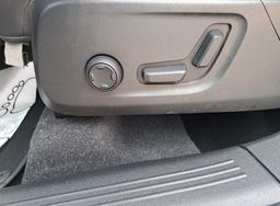Zunanja slika - Volvo XC40 - T3 AUT R-Design Z ENOLETNIM JAMSTVOM - 15 - Predogledna slika