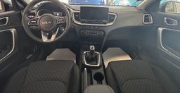 Zunanja slika - KIA Ceed - SW 1.5 T-GDi LX Champion M T - 9 - Predogledna slika