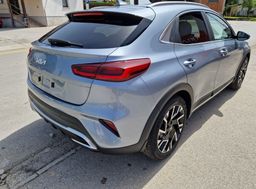 Zunanja slika - KIA XCeed - 1.6 T-GDi EX Way 7DCT - 8 - Predogledna slika