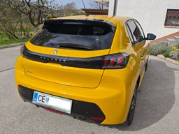 Zunanja slika - Peugeot 208 - 1,2 PureTech 100 S&S Allure - 2 - Predogledna slika