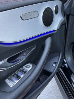 Zunanja slika - Mercedes-Benz E-Razred - AMG E 53 4MATIC+AIRMATIC-DRIVER PAKET-NIGHT PAKET - 9 - Predogledna slika