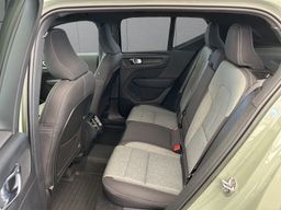 Zunanja slika - Volvo XC40 - B4P AWD Core Avt. - 7 - Predogledna slika