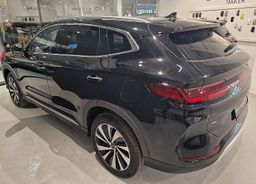 Zunanja slika - BYD SEAL U - DM-i DESIGN AWD PHEV 238kW  skupni doseg 870 km - 4 - Predogledna slika