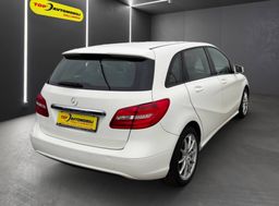 Zunanja slika - Mercedes-Benz B-Razred - 180 CDI BI-XENON AUT NAVI PDC TEMPOMAT TOP - 6 - Predogledna slika