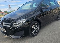 Zunanja slika - Mercedes-Benz B-Razred - 136ks °NAVIGACIJA° °TEMPOMAT° °PARK-SENZORJI° - 1 - Predogledna slika