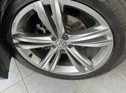 Zunanja slika - VW Tiguan - 1.5 TSI ACT BMT R-Line DSG.Highline 110kW.KAMERA - 4 - Predogledna slika