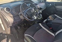 Zunanja slika - Renault Kangoo - Confort dCi 90  1 LASTNIK VELIKO OPREME - 7 - Predogledna slika