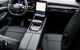 Zunanja slika - Renault Austral - 1.3 MHEV 160 TECHNO ESPRIT ALPINE AUTO - 10 - Predogledna slika