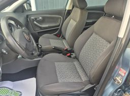 Zunanja slika - Seat Cordoba - 1.4 16V°1.LASTNIK°SLO°KLIMA°SERVO°RADIO CD°ABS° - 11 - Predogledna slika