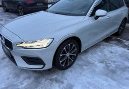 Zunanja slika - Volvo V60 - D4 PANO-FullLED-Usnje-KAM-Mkot-PDC-Gretje-KljukaDE - 4 - Predogledna slika