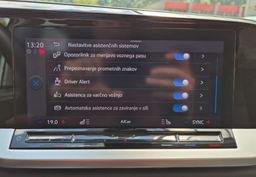 Zunanja slika - Ford Tourneo Connect - TITANIUM 2.0 TDCi 122PS A7 L2 FWD-SLO-1.LAST-7 SE - 17 - Predogledna slika