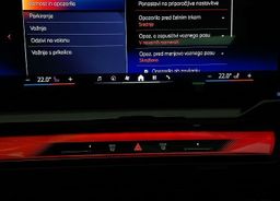 Zunanja slika - BMW Serija 5 - Touring: 540d-XD-M-PAKET-ICONIC-PANO-HLA-SE-360-KAM-ACC- - 17 - Predogledna slika