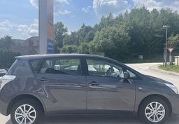 Zunanja slika - Toyota Verso - 2.0 D4-D Sol 7 sedežev REDNO SERVISIRAN... - 3 - Predogledna slika
