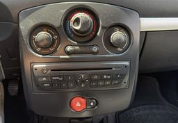 Zunanja slika - Renault Clio - 1.2 16V Expression.Slo.Klima. - 17 - Predogledna slika