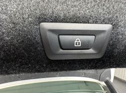 Zunanja slika - BMW Serija 5 - : 530e xDrive LUXURY.KAMERA.NAVI.USNJE.LED.ALU.4X4 - 16 - Predogledna slika