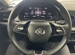 Zunanja slika - Škoda Kamiq - Selection 1.0 TSI 85 kW.LED.KAMERA.2024.23.000 KM - 7 - Predogledna slika