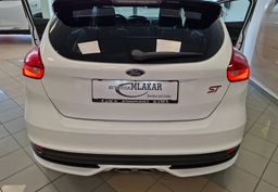 Zunanja slika - Ford Focus - ST 2.0 EcoBoost ST3 - 5 - Predogledna slika