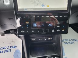 Zunanja slika - Hyundai Tucson - 1.6 CRDI Premium SLO-1last-servi-navi-acc-alu-kame - 15 - Predogledna slika