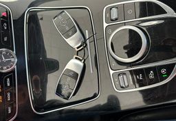 Zunanja slika - Mercedes-Benz E-Razred - E 220 d Avantgarde Avt.KAMERA.NAVI.USNJE.LED - 2 - Predogledna slika