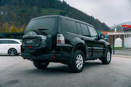 Zunanja slika - Mitsubishi Pajero - 3.2 AVTOMATIK - 7 SEDEŽEV - 4 - Predogledna slika