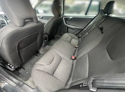 Zunanja slika - Volvo V60 Cross Country - D3 Cross Country 2.0 TD AUT. LED NAVI TEMP PDC - 19 - Predogledna slika