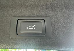 Zunanja slika - Audi A6 - Avant 40TDI-QUATTRO-NAVIGACIJA-KAMERA-LED-RADAR-LANE-ALU - 14 - Predogledna slika