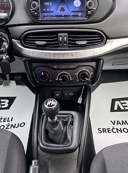 Zunanja slika - Fiat Tipo - 1.4 16v+Street+1.LAST+SLO+R.KAMERA - 13 - Predogledna slika