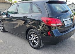 Zunanja slika - Mercedes-Benz B-Razred - 136ks °NAVIGACIJA° °TEMPOMAT° °PARK-SENZORJI° - 7 - Predogledna slika