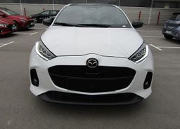 Zunanja slika - Mazda Mazda2 - 1.5 HEV HOMURA PLUS E-CVT - 2 - Predogledna slika