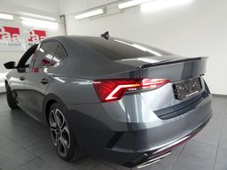 Zunanja slika - Škoda Octavia - RS 4X4 RS 2.0 TDI 147kW.NEMŠKA+4ALU.USNJE.KAMERA - 12 - Predogledna slika