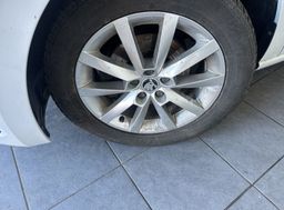 Zunanja slika - Škoda Scala - 1.5 TSI ACT. 110kW.SLOVENSKI.SAMO 91.000 KM.VSI SE - 6 - Predogledna slika