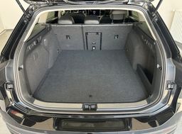 Zunanja slika - VW Passat - Variant 1.5 TSI e DSG.NEMŠKI.KAMERA.110 KM NA ELEKTRIKO - 16 - Predogledna slika