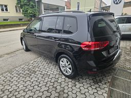 Zunanja slika - VW Touran - 2.0 TDI Family DSG - 4 - Predogledna slika