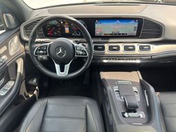 Notranja slika - Mercedes-Benz GLE-Razred - Mercedes-Benz - 11 - Predogledna slika