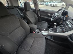 Zunanja slika - Toyota Auris - 1.33 Dual VVT-i Luna KLIMA-SLOVENSKA-1.LASTNIK - 11 - Predogledna slika