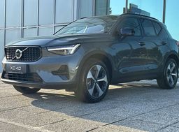 Zunanja slika - Volvo XC40 - B3 P Plus Dark AT DCT 3 leta garancije + 3 servisi - 1 - Predogledna slika