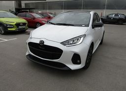 Zunanja slika - Mazda Mazda2 - 1.5 HEV HOMURA PLUS E-CVT - 1 - Predogledna slika