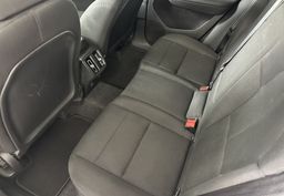 Zunanja slika - Volvo XC40 - D3 AWD Momentum Avt. KAMERA.NAVI.ALU.4X4.TOP - 6 - Predogledna slika