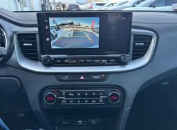 Zunanja slika - KIA Ceed - 1.0 T-GDi LX Champion+ KAMERA-TEMPOMAT-DAB+ - 17 - Predogledna slika