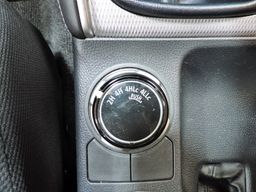 Zunanja slika - Mitsubishi L 200 - L200 Club Cab 4WD 2,2 DI-D Invite - 17 - Predogledna slika