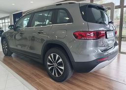 Zunanja slika - Mercedes-Benz GLB-Razred - 220 D URBAN-PANORAMA-VLEČ.KLJUKA-DAB-KAMERA-VIDEO - 6 - Predogledna slika