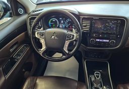 Zunanja slika - Mitsubishi Outlander - PHEV 4WD 2.0 Instyle Navi+ Avt.-SLO-ODLIČEN- - 8 - Predogledna slika