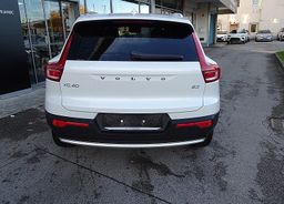 Zunanja slika - Volvo XC40 - 2.0 B3 Core 2WD -VIRTUAL -KAMERA -NAVI - 5 - Predogledna slika