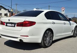Zunanja slika - BMW Serija 5 - : 520d EXCLUSIVE °ALU 19 °HUD °ACC °NIGHT VISION - 4 - Predogledna slika