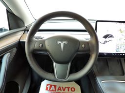 Zunanja slika - Tesla Model Y - Long Range All-Wheel Drive - 12 - Predogledna slika