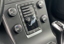 Zunanja slika - Volvo V60 - TEMPOMAT-VELIKI SERVIS-MULTIFUNKCIJA-AVT.KLIMA - 9 - Predogledna slika