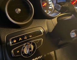 Notranja slika - Mercedes-Benz C-Razred - C 220 CDI 4MATIC T Avantgarde Avt. - 8 - Predogledna slika